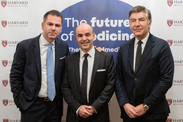 &Eta; Health Solutions &epsilon;ί&chi;&epsilon; &epsilon;&nu;&epsilon;&rho;&gamma;ό &sigma;&upsilon;&mu;&mu;&epsilon;&tau;&omicron;&chi;ή &sigma;&tau;&eta; &delta;&iota;&omicron;&rho;&gamma;ά&nu;&omega;&sigma;&eta; &tau;&eta;&sigmaf; &epsilon;&pi;&iota;&sigma;&tau;&eta;&mu;&omicron;&nu;&iota;&kappa;ή&sigmaf; &epsilon;&kappa;&delta;ή&lambda;&omega;&sigma;&eta;&sigmaf; &mu;&epsilon; &theta;έ&mu;&alpha; &tau;&omicron; &mu;έ&lambda;&lambda;&omicron;&nu; &tau;&eta;&sigmaf; &Iota;&alpha;&tau;&rho;&iota;&kappa;ή&sigmaf;