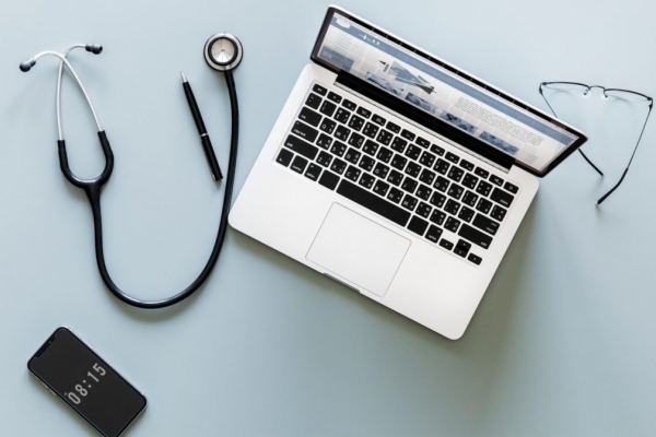 &Pi;&omicron;&iota;&epsilon;&sigmaf; &epsilon;ί&nu;&alpha;&iota; &omicron;&iota; &kappa;&upsilon;&rho;ί&alpha;&rho;&chi;&epsilon;&sigmaf; &tau;ά&sigma;&epsilon;&iota;&sigmaf; &sigma;&tau;&omicron; &Iota;&alpha;&tau;&rho;&iota;&kappa;ό Marketing &gamma;&iota;&alpha; &tau;&omicron; 2026;