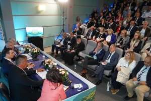 &Eta; Health Solutions &sigma;&tau;&omicron; &delta;&iota;&epsilon;&theta;&nu;έ&sigmaf; &sigma;&upsilon;&nu;έ&delta;&rho;&iota;&omicron; &laquo;Greece at Demographic Crossroads&raquo; &sigma;&tau;&eta;&nu; &Iota;&theta;ά&kappa;&eta;